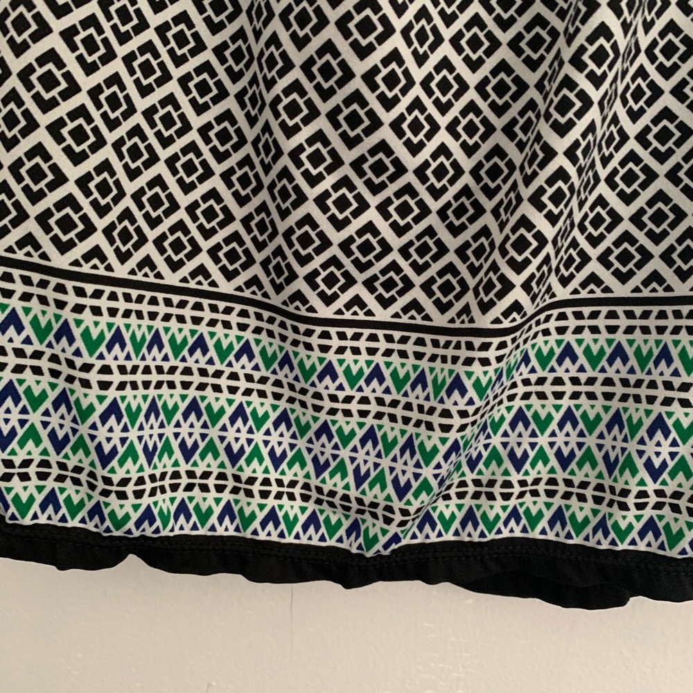 Cute cold shoulder top - Picture 4 of 4